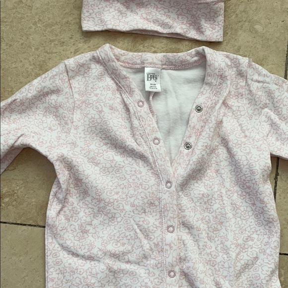Nordstrom Baby Outfit - Picture 3 of 4